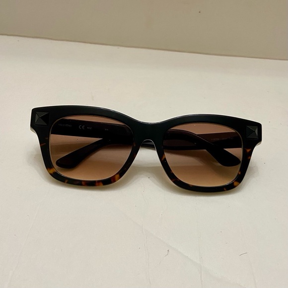 Valentino Brown Tortoise-Tan Sunglasses V670S 013 140 - Picture 1 of 11